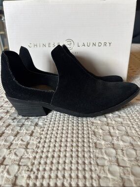 Chinese Laundry Black Suede Cutout Mule Low Heel